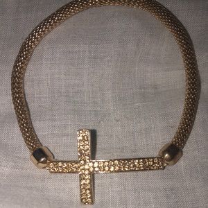 3🌻for$10 Gold Cross Bracelet